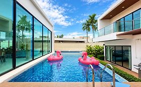 Movenpick Pool Villa By Hello Pattaya
